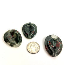 Load image into Gallery viewer, Yoni Worrystone | 2" | Choose A Stone