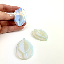 Load image into Gallery viewer, Yoni Worrystone | 2" | Choose A Stone