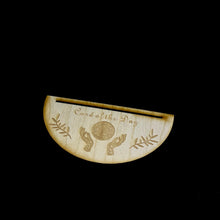 Load image into Gallery viewer, Magic Hands | Card Holder