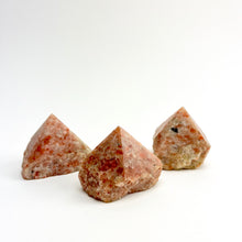 Load image into Gallery viewer, Sunstone | Power Point | 45-55mm | India