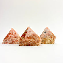 Load image into Gallery viewer, Sunstone | Power Point | 45-55mm | India