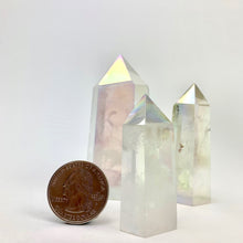 Load image into Gallery viewer, Aura Quartz Standing Points
