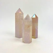 Load image into Gallery viewer, Aura Quartz Standing Points