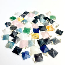 Load image into Gallery viewer, *Pyramid Pendants | 20-25mm | Brazil