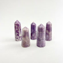 Load image into Gallery viewer, Tapered Obelisk 3" | Standing Point