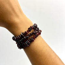 Load image into Gallery viewer, Crystal Chip Bracelets