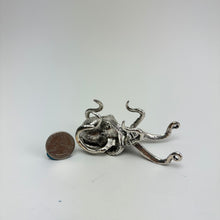 Load image into Gallery viewer, Metal Sphere Stand | Octopus
