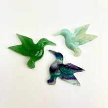 Load image into Gallery viewer, Carved Crystal Hummingbird | 65mm
