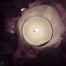Load and play video in Gallery viewer, Amethyst Cluster | Tealight Candle Holder | 150-175mm
