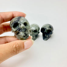 Load image into Gallery viewer, Carved Skull | 40-50mm
