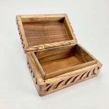 Load image into Gallery viewer, Yin &amp; Yang Carved Wooden Crystal Box
