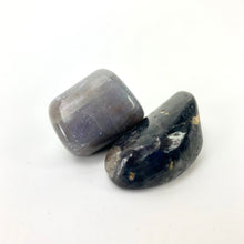 Load image into Gallery viewer, Tumbled Sapphire 50-60 gram Bag
