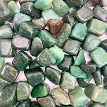 Load image into Gallery viewer, Green Jade | Kilo | 10-20mm
