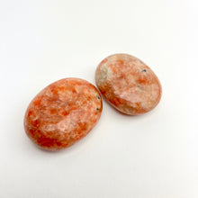 Load image into Gallery viewer, *Sunstone | Palmstones | 60-65mm | India
