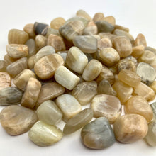 Load image into Gallery viewer, Moonstone | Tumbled | 15-25mm | 1lb | India

