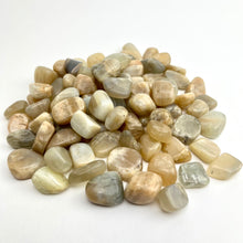 Load image into Gallery viewer, Moonstone | Tumbled | 15-25mm | 1lb | India
