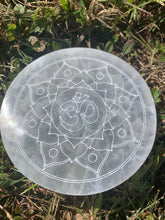 Load image into Gallery viewer, *Ohm Mandala Selenite Round Crystal Charging Plate | 10 cm | Morocco
