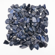 Load image into Gallery viewer, Dumortierite Tumbled KILO 10-30mm Mozambique
